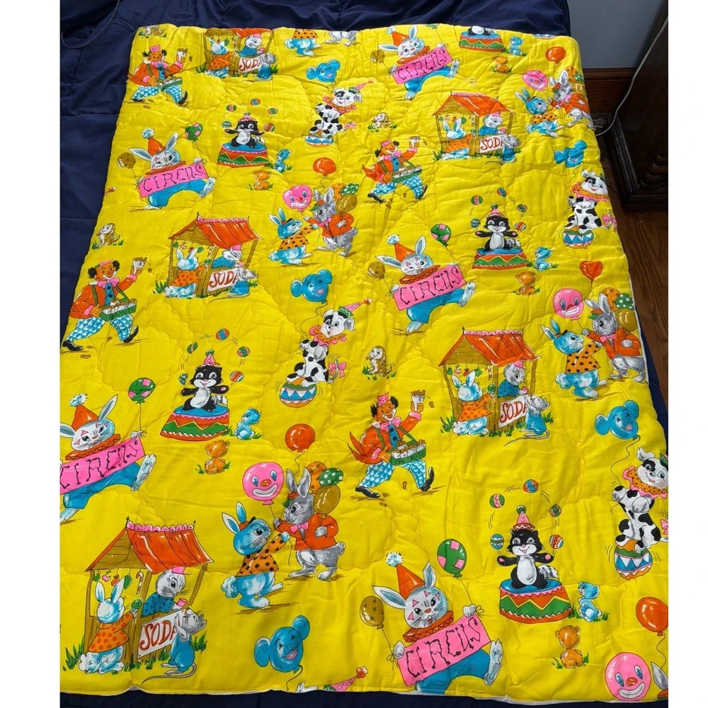 Vintage 70s Circus Quilt CribYellow Retro Carnival Animal Print 41x55 Kitsch
